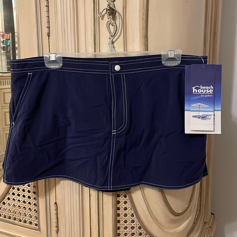 Beach House Board Swim Skirt H51253 ~ Midnight Navy w/ White Accent Trim ~ NWT!